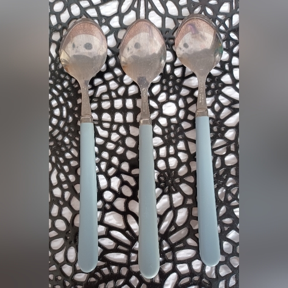 IMPERIAL STAINLESS TAIWAN 4 FORKS 3 SPOONS BLUE PLASTIC HANDLES USED CONDITION - Picture 5 of 5